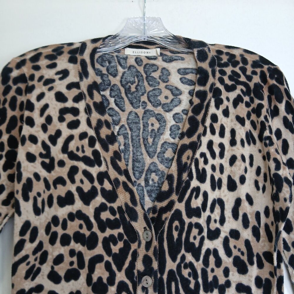 Leopard Print 100% Cotton V-Neck Abalone Button-Up Cardigan With Pockets Sz L - Picture 4 of 15